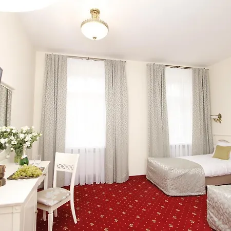 Zajazd Lawendowy Dworek 3*