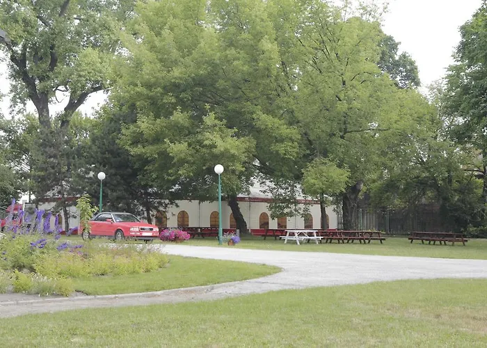 Lawendowy Dworek Inn