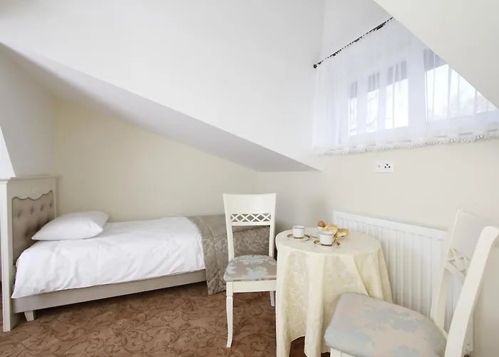 Inn Lawendowy Dworek 3*